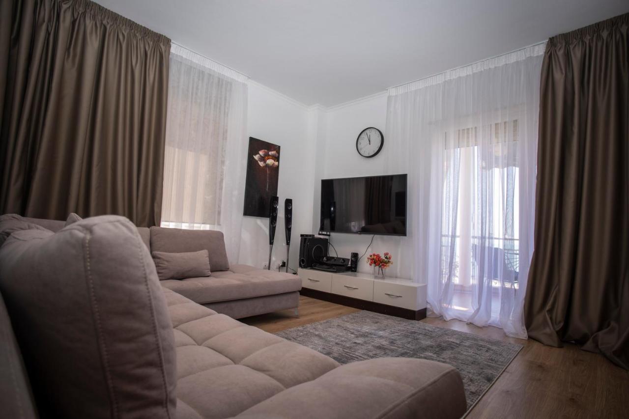 Apartamento Apartment *